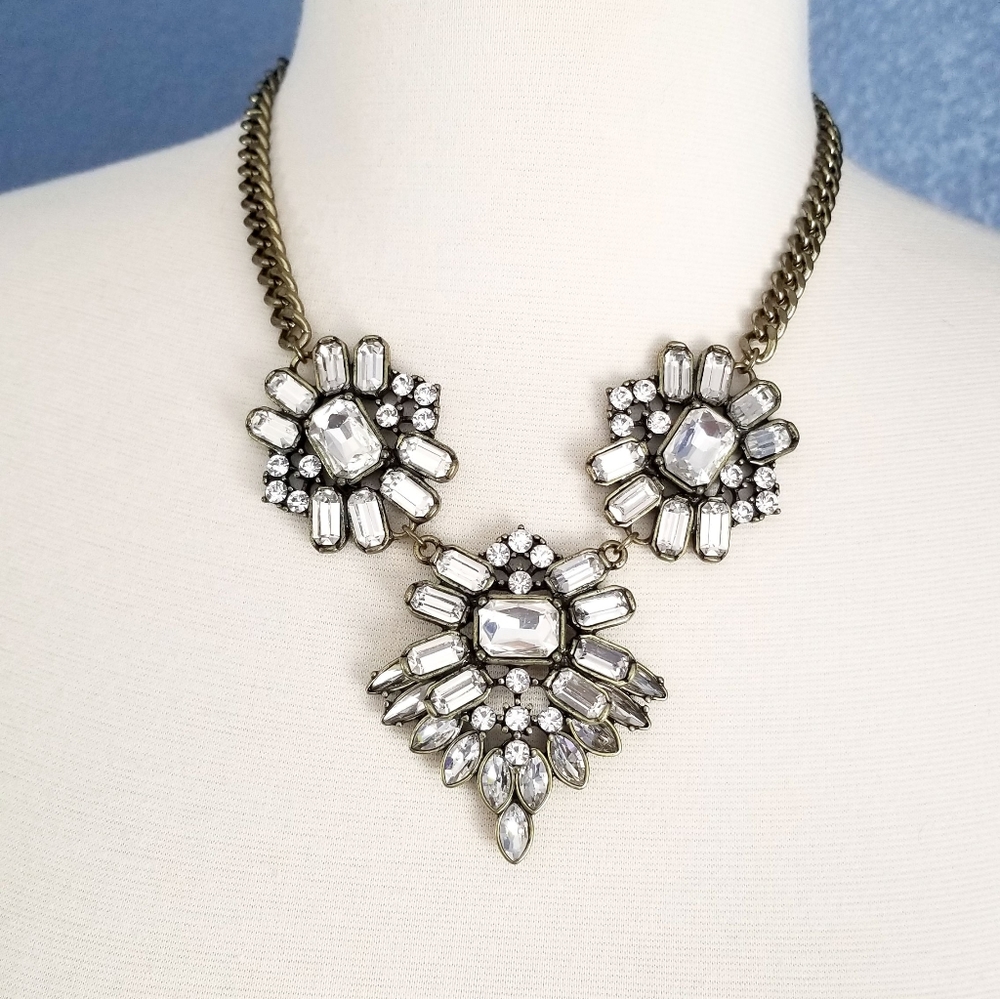 "Make A Statement" Necklace - image 1